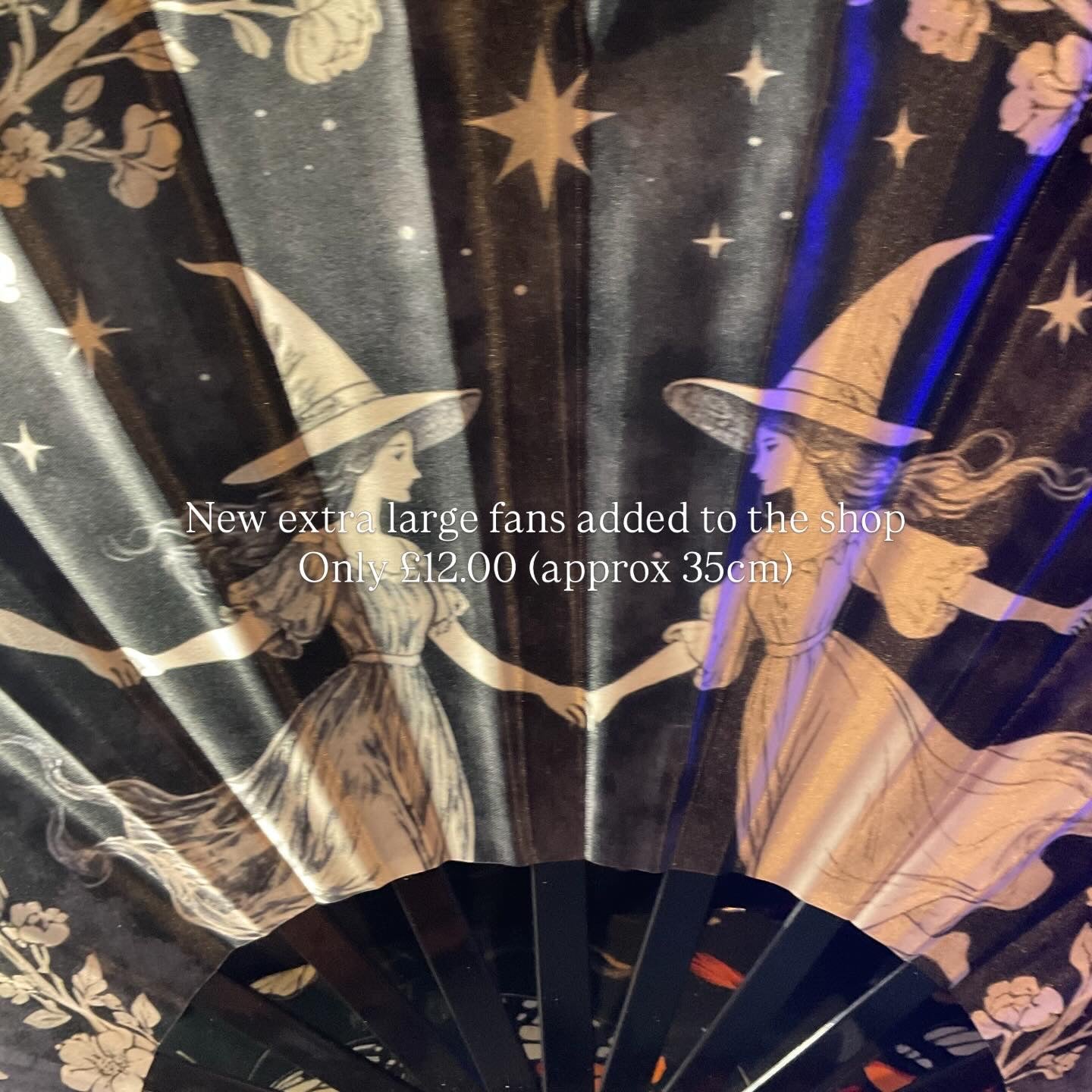 Mourning Lady Fan