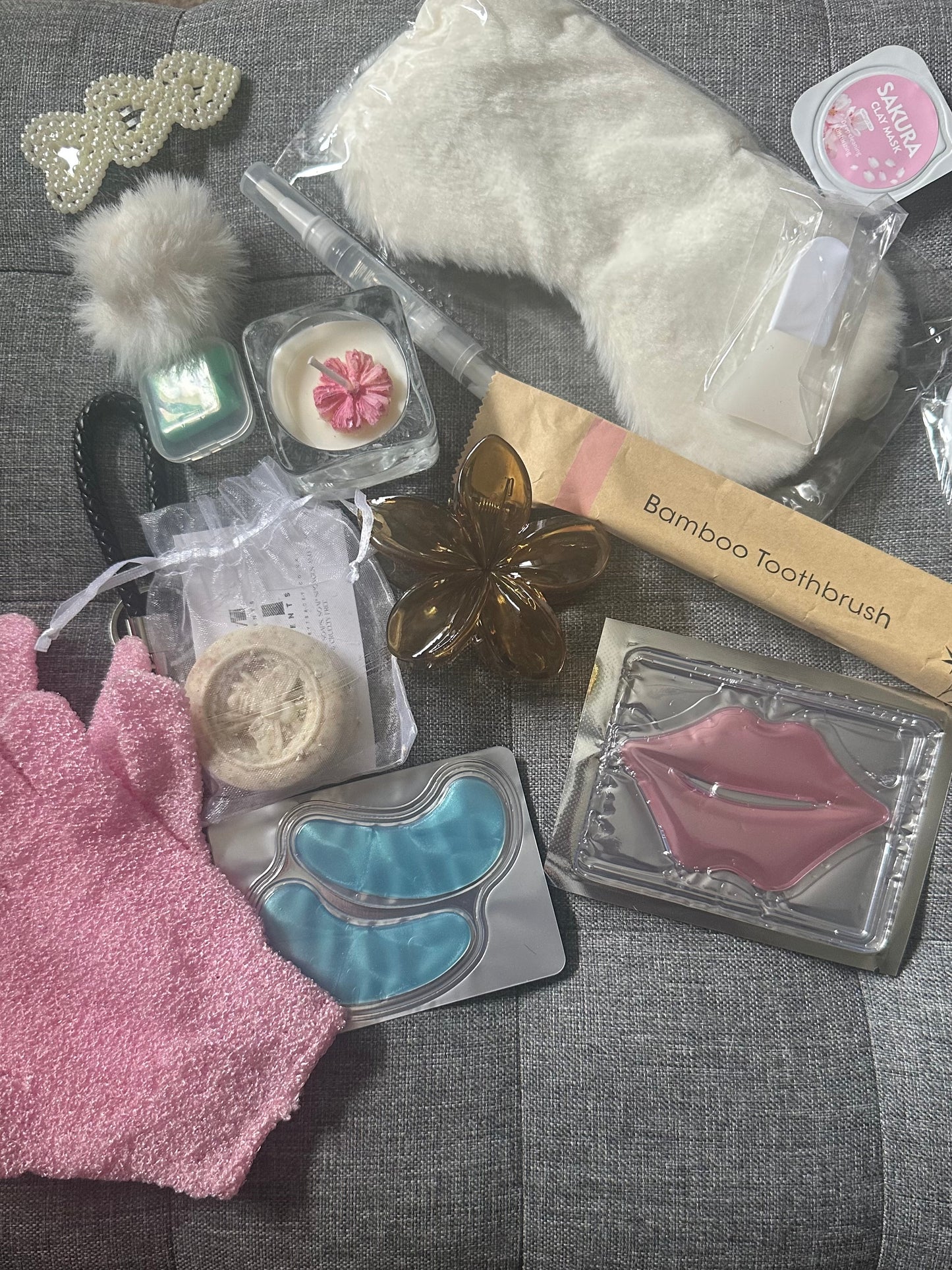 30 pick Mystery Beauty Bundle