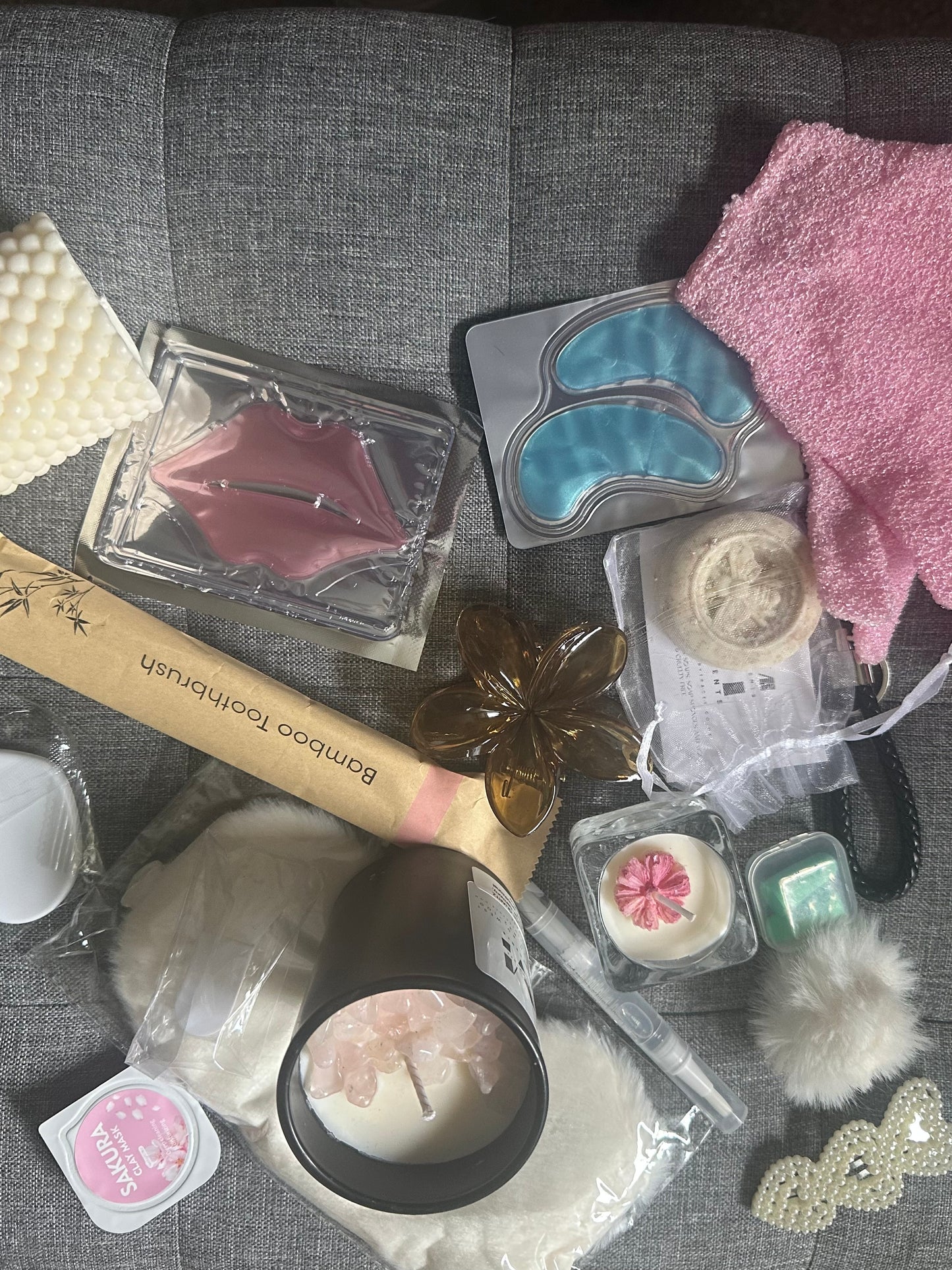 60 item mystery pick