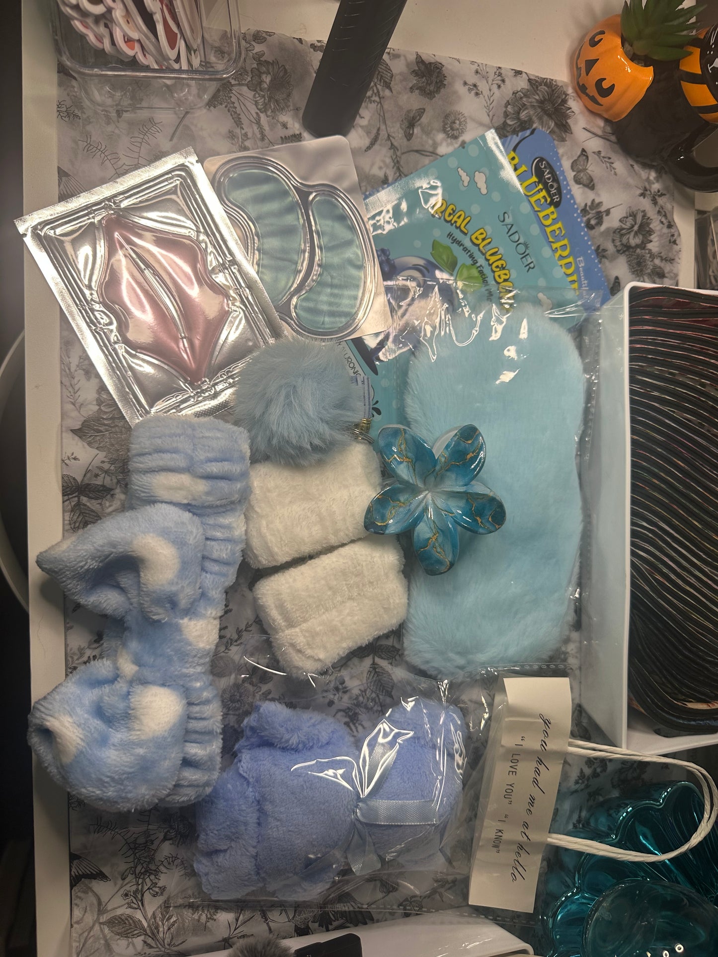 40 mystery Beauty Bundle