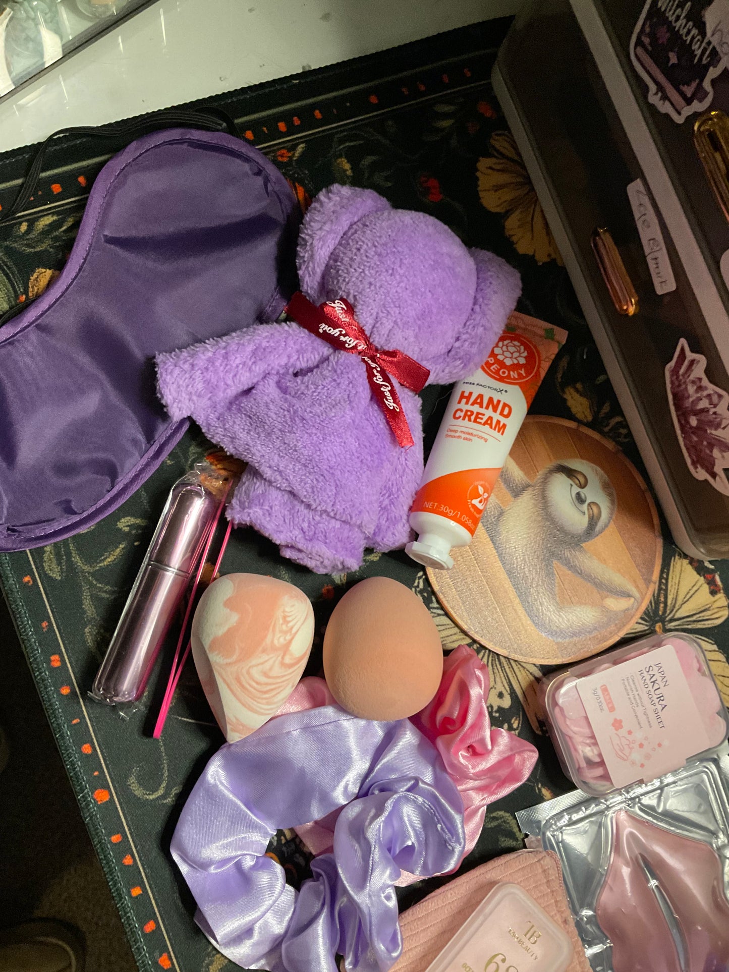 20 pick Mystery Beauty Bundle