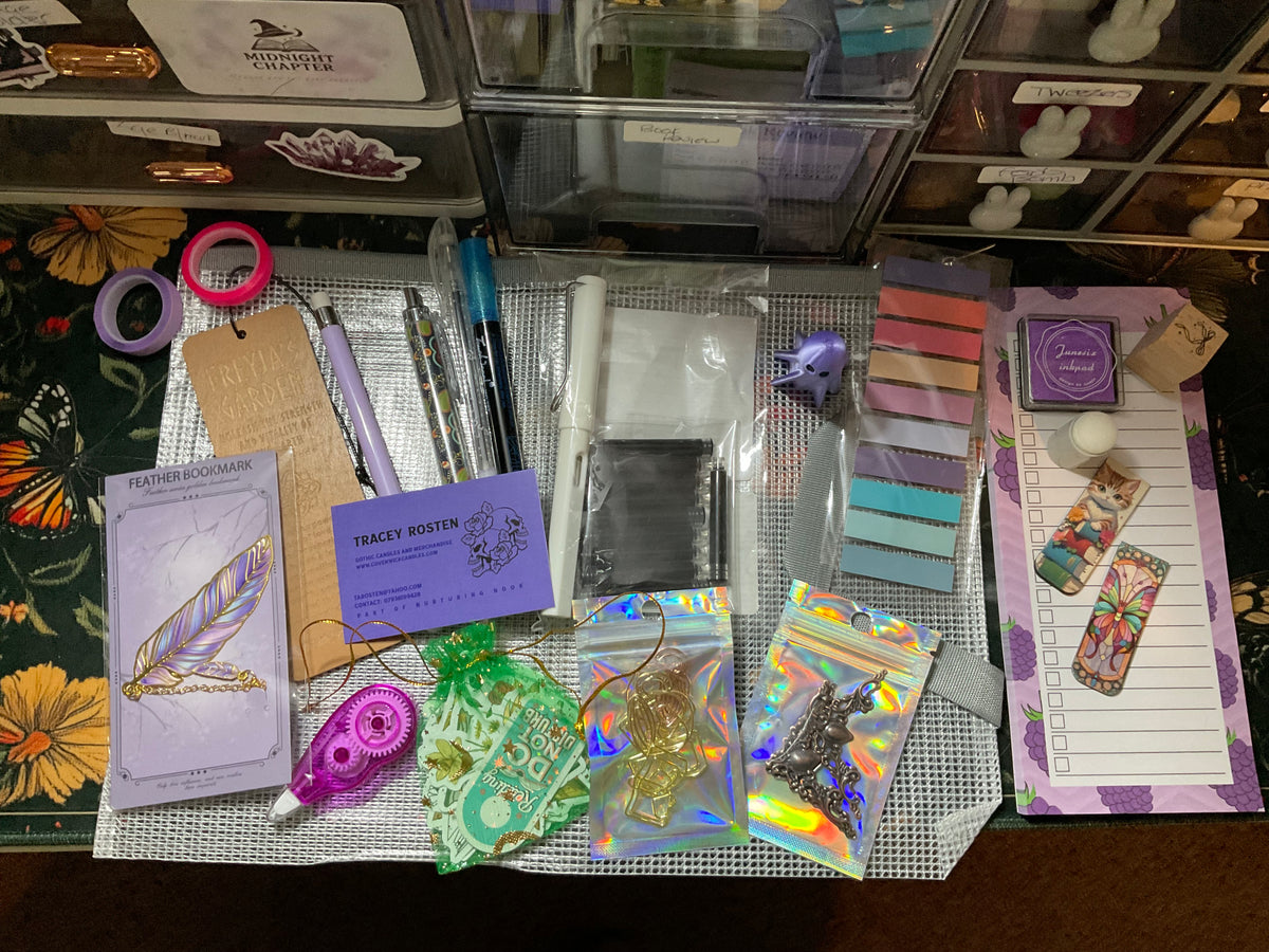 25 Pick Mystery Bundle
